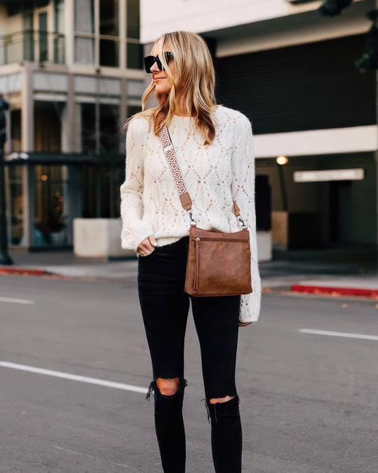 Shazory multi-pocket crossbody bag adjustable strap detail